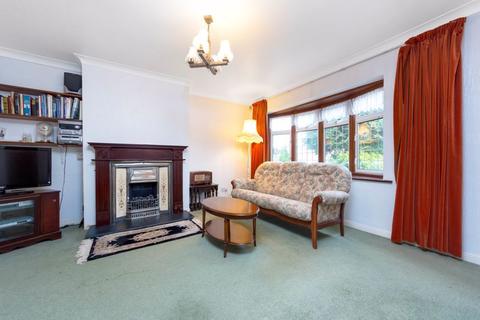 25 Langdon Shaw, Sidcup, DA14 6AX