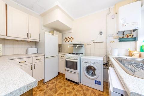25 Langdon Shaw, Sidcup, DA14 6AX