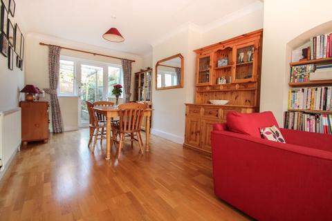 21 Common Road, Claygate, Esher, KT10 0HG
