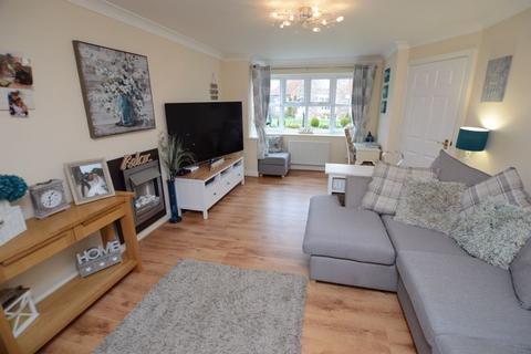 22 Goshawk Way, Tattershall, Lincoln, LN4 4GL