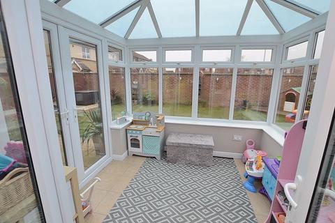 22 Goshawk Way, Tattershall, Lincoln, LN4 4GL