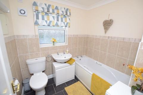22 Goshawk Way, Tattershall, Lincoln, LN4 4GL
