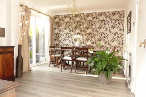 172 Cheswood Drive, Minworth, Sutton Coldfield, B76 1XY