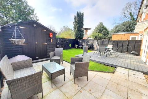 15 Cedar Way, Sunbury-on-thames, TW16 7BL
