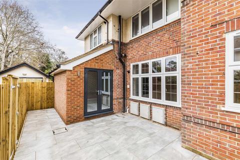 Flat 1, 11 Alyth Road, Talbot Woods, Bournemouth, BH3 7DF