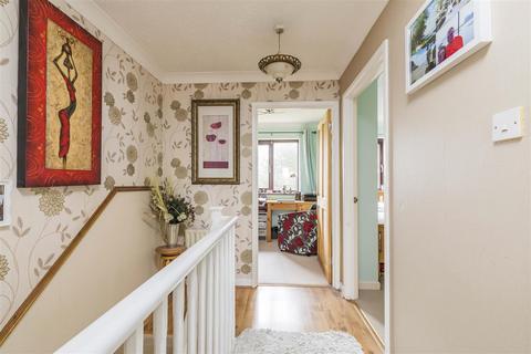 19 Alder Hills, Poole, BH12 4AJ