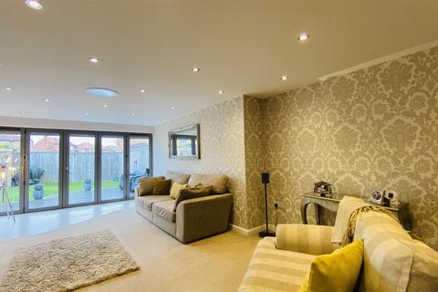 24 Souter Drive, Seaham, SR7 7WT