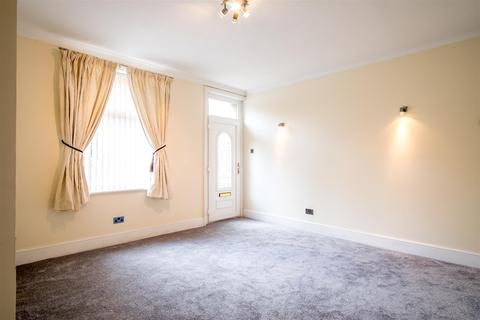 14 Halifax Road, Brighouse, HD6 2AG