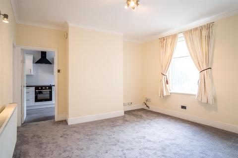 14 Halifax Road, Brighouse, HD6 2AG