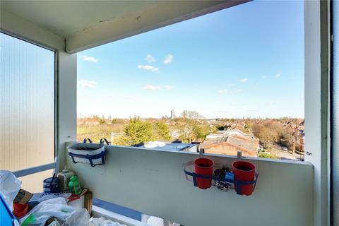 30 Bloomsbury Close, London, W5 3SE