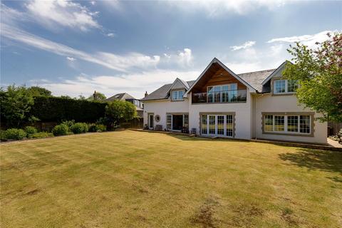 16 Cammo Road, Edinburgh, EH4 8ED