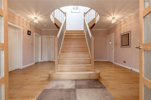 16 Cammo Road, Edinburgh, EH4 8ED
