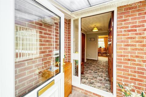 9 Eastwick Crescent, Stoke-on-trent, ST4 8PU
