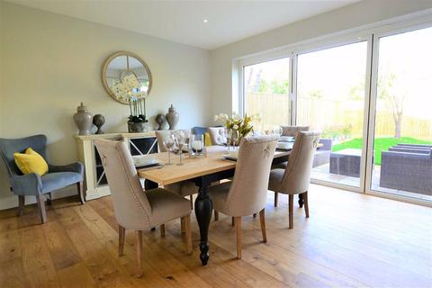 20 Chalgrove Way, Emmer Green, Reading, RG4 8SJ