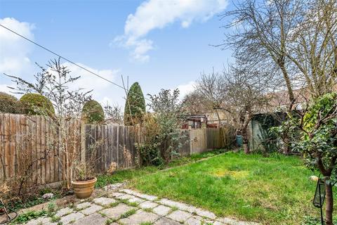 117 Sandringham Road, Worcester Park, KT4 8UH