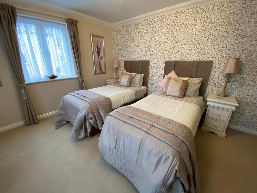 Guest Suite.jpg