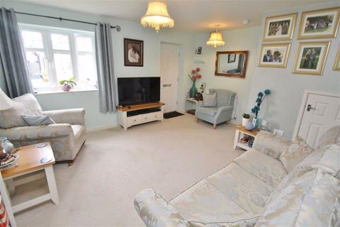 5 Centenary Close, Kinnerley, Oswestry, SY10 8EQ