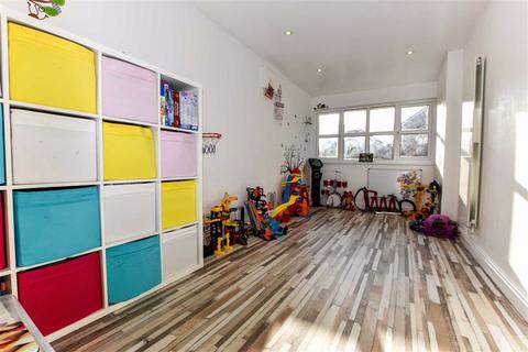 4 Beech Grove, Hessle, HU13 0LJ