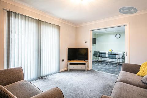 75 Fairbarn Drive, Sheffield, S6 5QJ