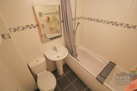 6 Chamberlain Close, Church Langley, Harlow, CM17 9QP