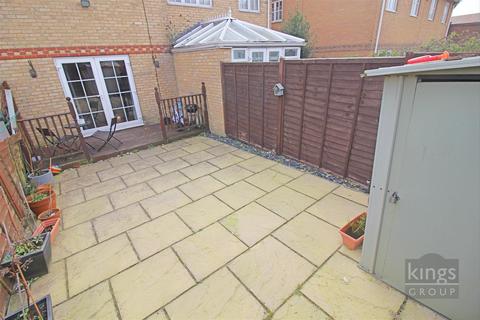 6 Chamberlain Close, Church Langley, Harlow, CM17 9QP