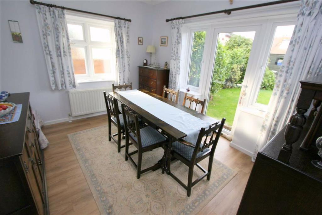 Brierdene Crescent, Whitley Bay, Tyne & Wear, NE26 3 bed detached house £450,000