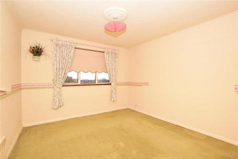 175 Highfield Road, Romford, RM5 3AG