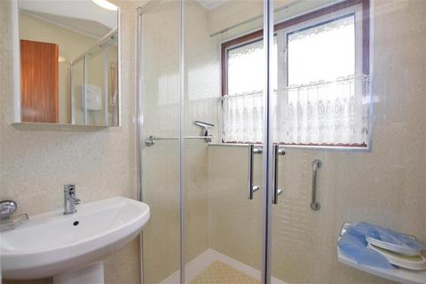 175 Highfield Road, Romford, RM5 3AG
