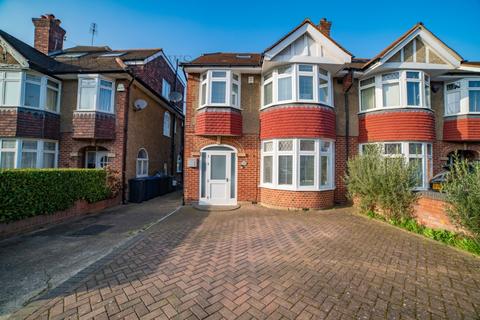 29 Ainsdale Road, London, W5 1JY