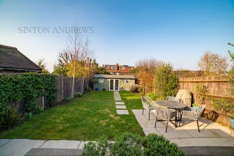 29 Ainsdale Road, London, W5 1JY