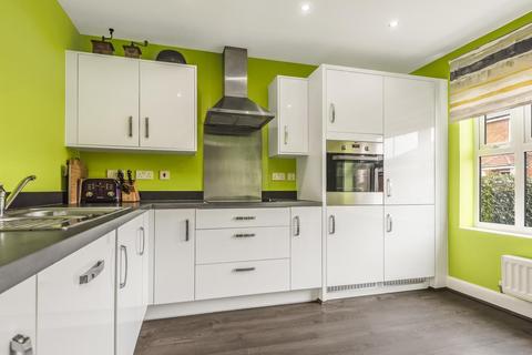 35 Beech Avenue, Bracklesham Bay, Chichester, PO20 8HU