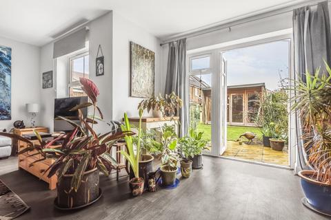 35 Beech Avenue, Bracklesham Bay, Chichester, PO20 8HU