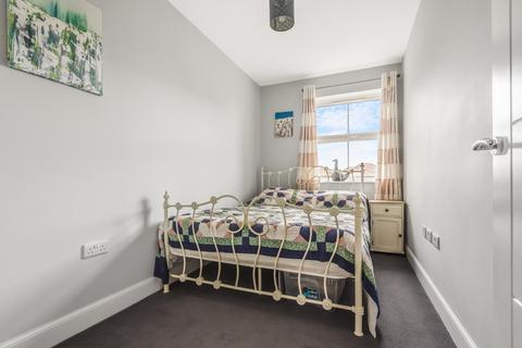 35 Beech Avenue, Bracklesham Bay, Chichester, PO20 8HU