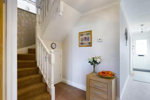 65 Junction Road, Ashford, TW15 1NJ