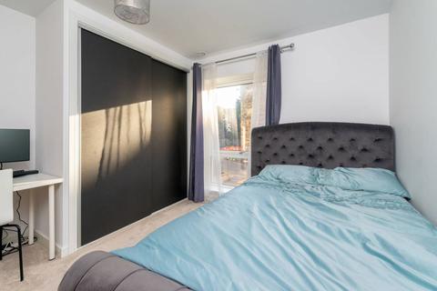 Flat 3, 1 Dalgety Road, Edinburgh, EH7 5FP