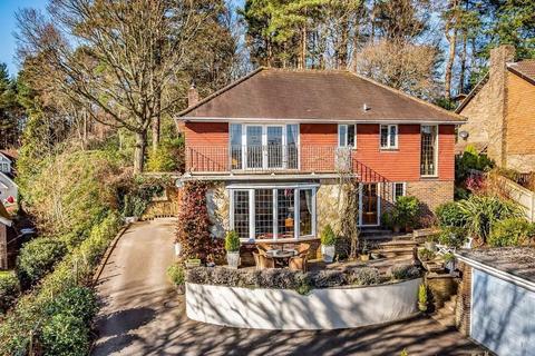Rotherwood Georges Lane, Storrington, Pulborough, RH20 3JH