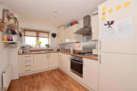 70 Clenshaw Path, Basildon, SS14 2FP