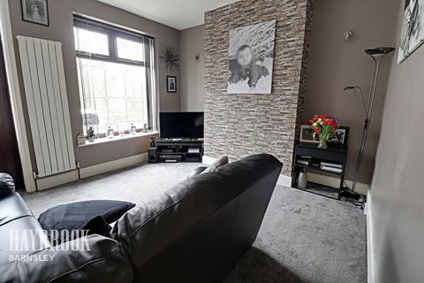 18 Everill Gate Lane, Wombwell, Barnsley, S73 0SF