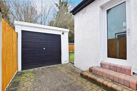 9 Hill Rise, Upminster, RM14 2RA