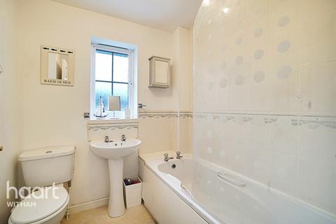 41 Britten Crescent, Witham, CM8 1QE
