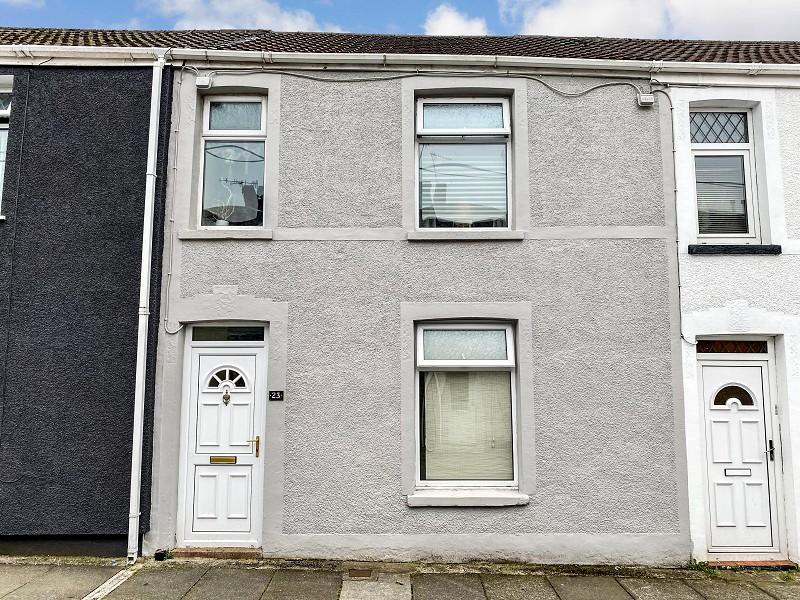 Cory Street, Resolven, Neath, Neath Port Talbot. SA11 4HR 3 bed