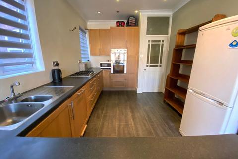 63 Cedar Road, Northampton, NN1 4RW