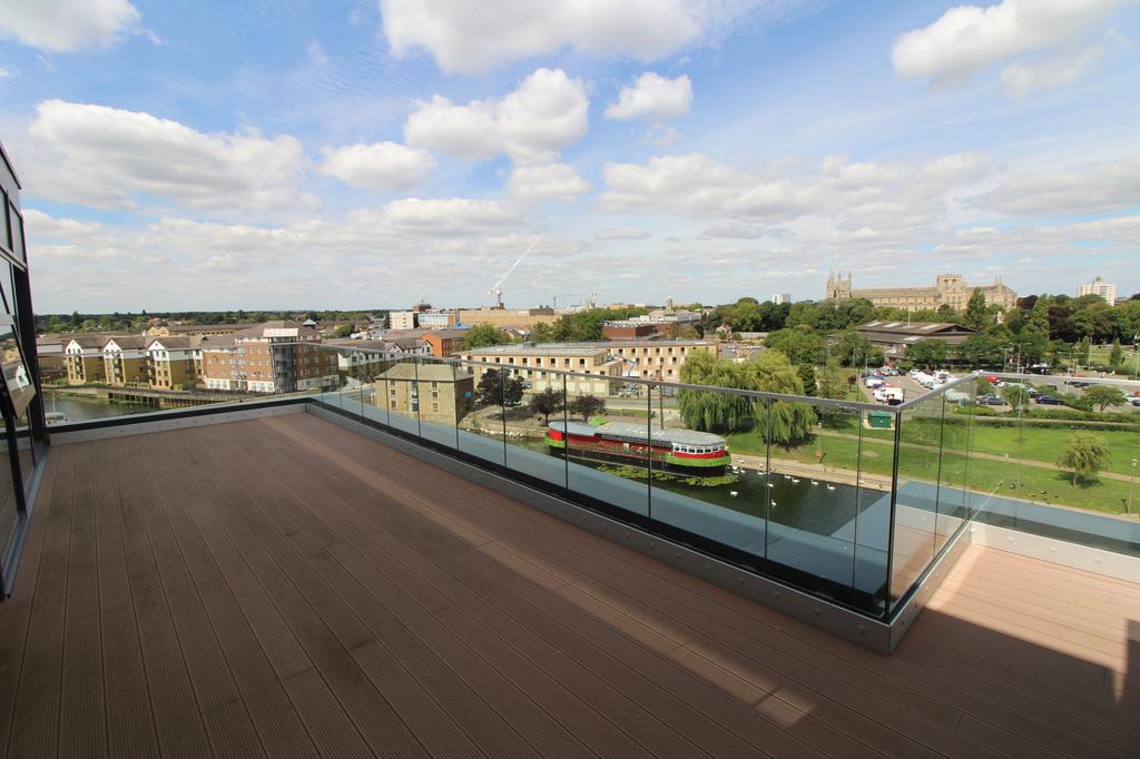 Avonside House, Fletton Quays, PETERBOROUGH, PE2 1 bed penthouse £220,000