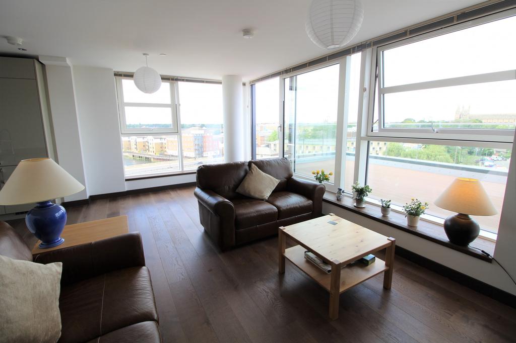 Avonside House, Fletton Quays, PETERBOROUGH, PE2 1 bed penthouse £220,000