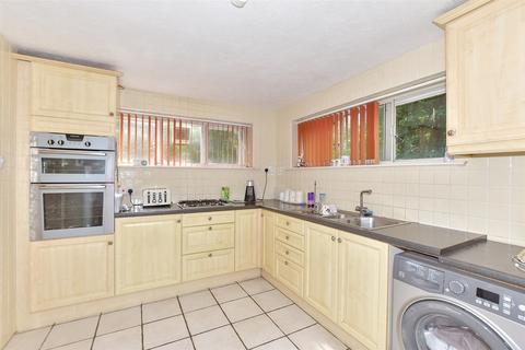 2 bedroom ground floor maisonette for sale, Enbrook Road, Sandgate, Folkestone, Kent