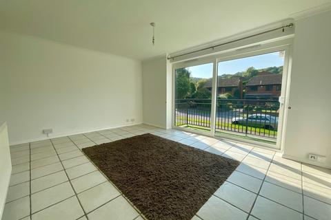 2 bedroom ground floor maisonette for sale, Enbrook Road, Sandgate, Folkestone, Kent