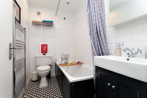 2 bedroom flat to rent, Ockendon Road, Islington, London