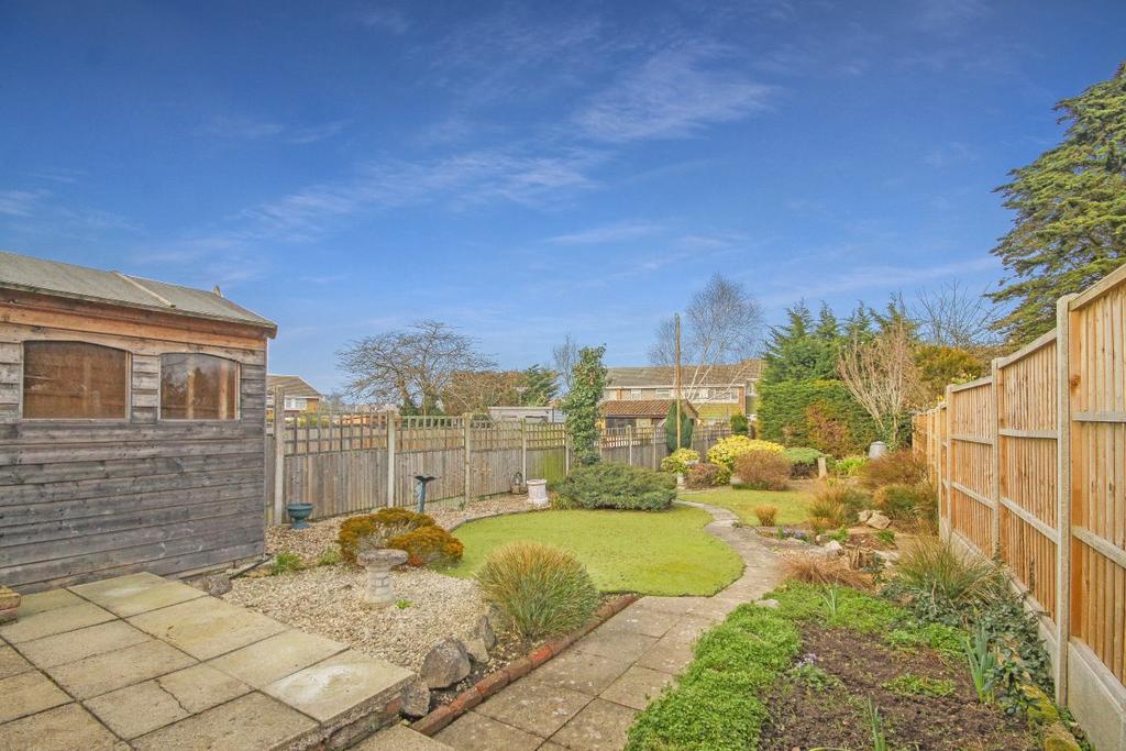 Vincent road, Sittingbourne 3 bed semidetached house £300,000