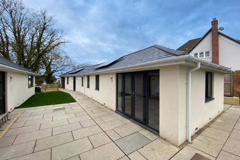 1 bedroom bungalow to rent, Coppid Hall, Warfield Road, Bracknell, Berkshire, RG42