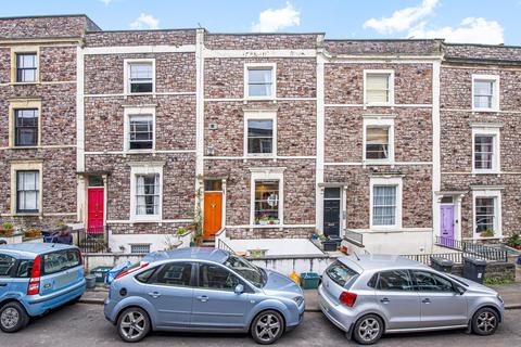 20 Bellevue Crescent, Bristol, BS8 4TE